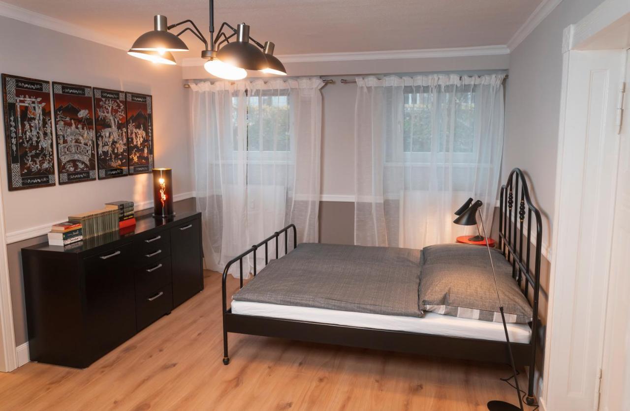 90qm Zentrum Naehe Prenzlauer Berg, 2 Baeder Apartment