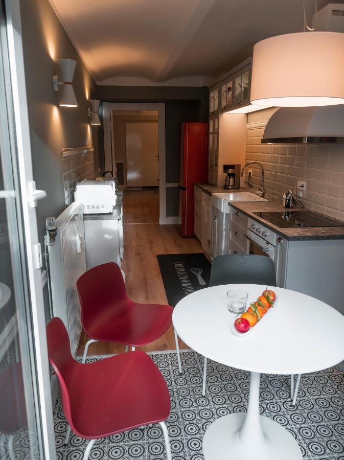 90qm Zentrum Naehe Prenzlauer Berg, 2 Baeder Apartment Berlin